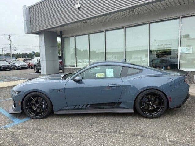 2025 Ford Mustang GT Premium RTR Spec 2