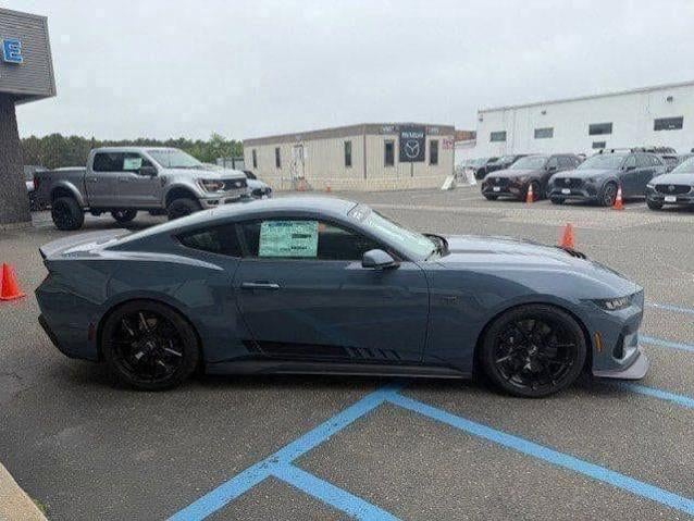 2025 Ford Mustang GT Premium RTR Spec 2