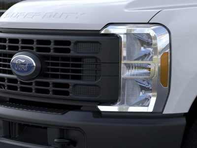 2025 Ford Chassis Cab F-350® XL