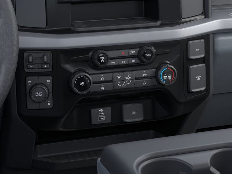 2025 Ford Chassis Cab F-550® XL