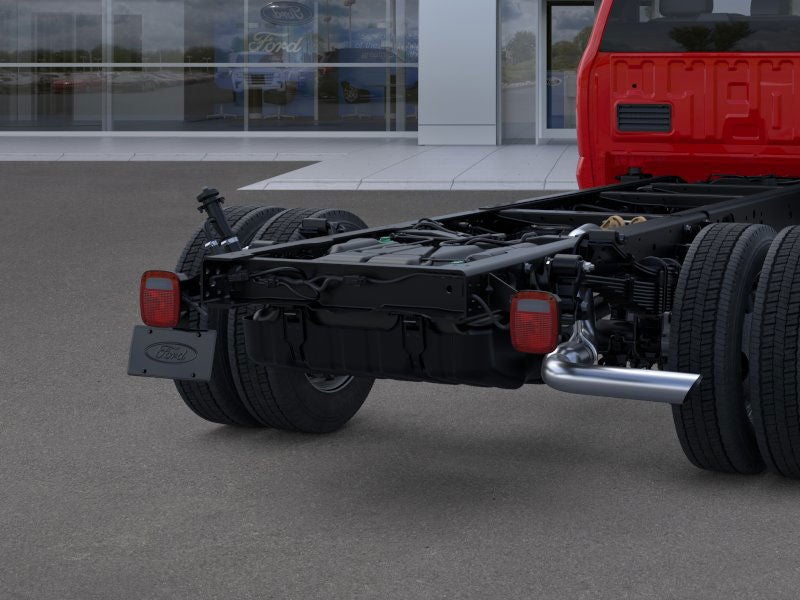 2025 Ford Chassis Cab F-550® XL