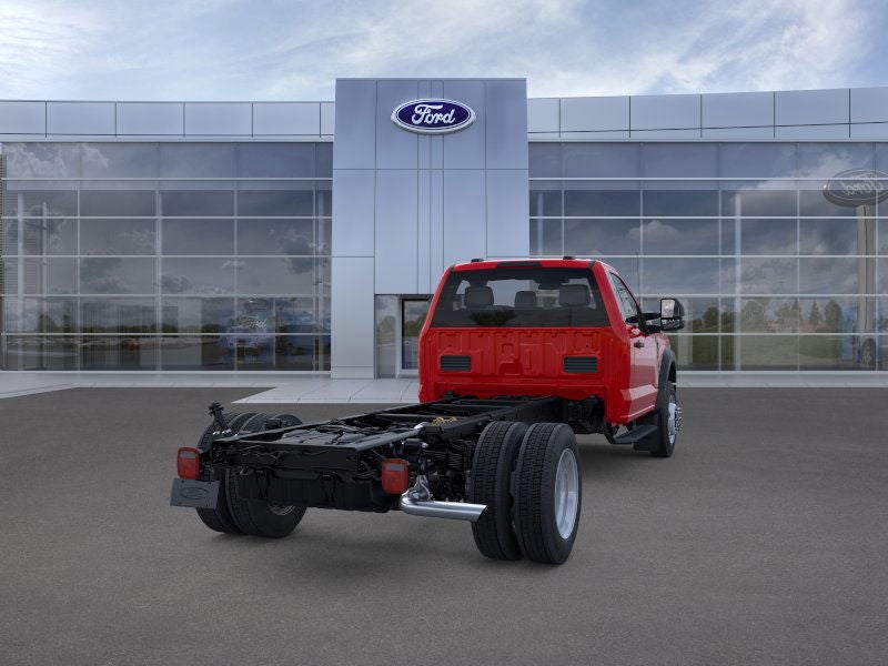 2025 Ford Chassis Cab F-550® XL