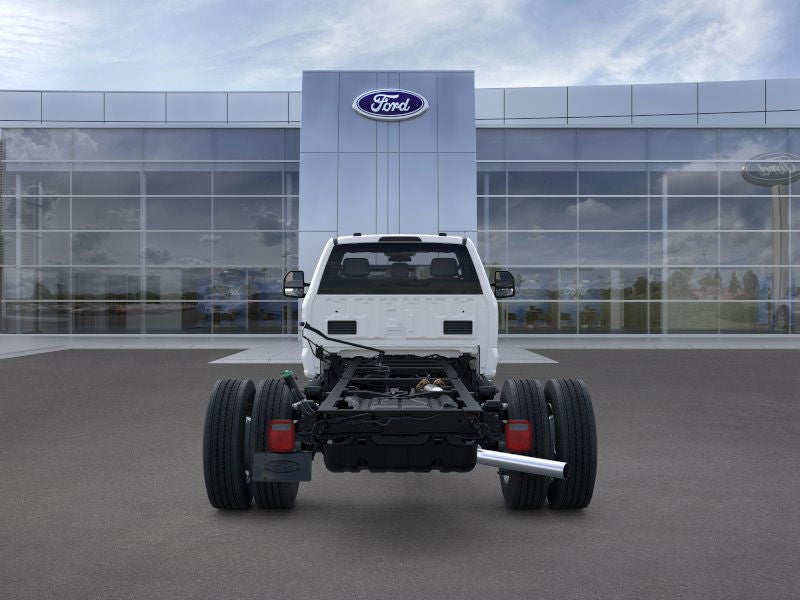 2025 Ford Chassis Cab F-600® XL