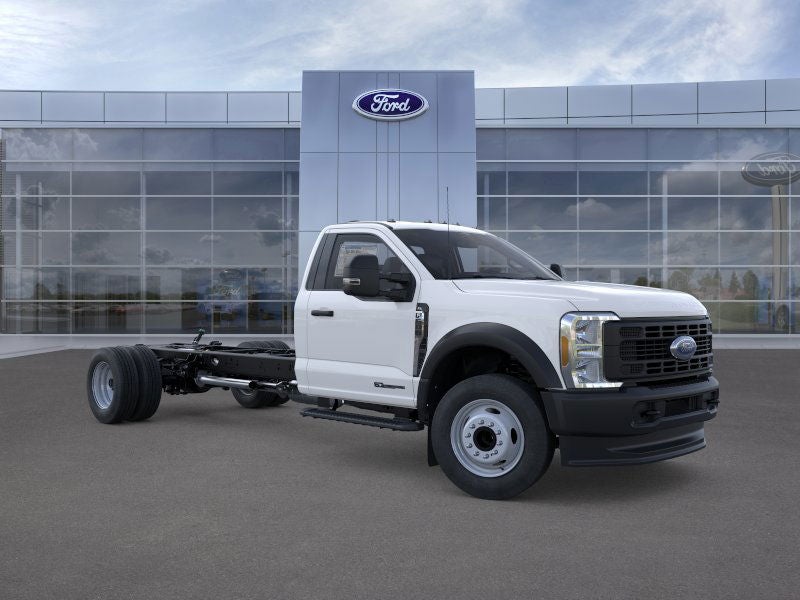 2025 Ford Chassis Cab F-600® XL