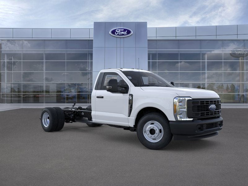 2026 Ford Chassis Cab F-350® XL