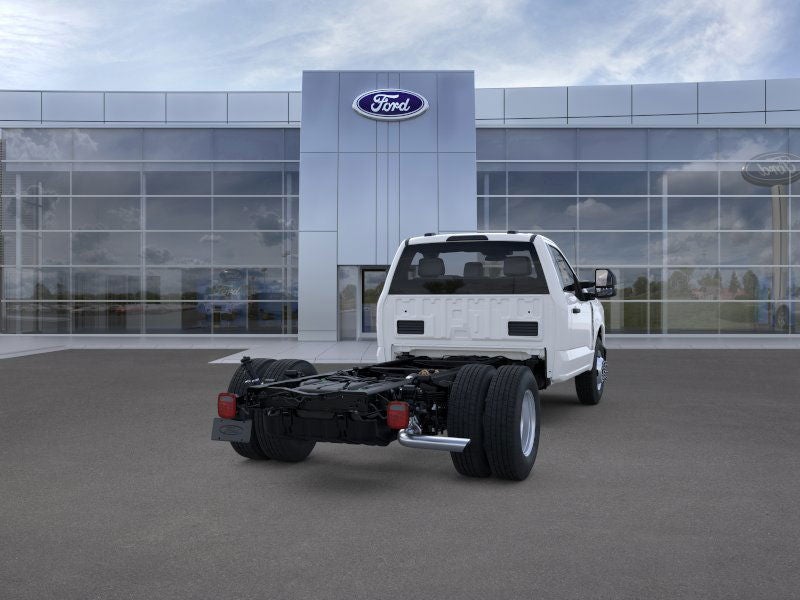 2026 Ford Chassis Cab F-350® XL