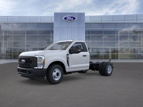 2025 Ford Chassis Cab F-350® XL 9' 2/3 Dynapro Dump