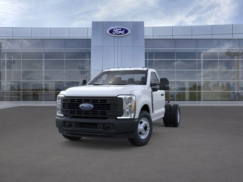 2025 Ford Chassis Cab F-350® XL 9' 2/3 Dynapro Dump