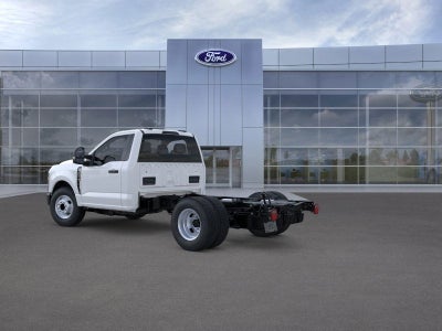 2025 Ford Chassis Cab F-350® XL 9' 2/3 Dynapro Dump