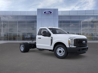 2025 Ford Chassis Cab F-350® XL 9' 2/3 Dynapro Dump
