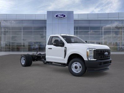 2025 Ford Chassis Cab F-350® XL