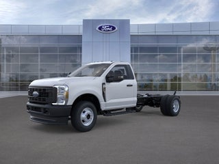 2025 Ford Chassis Cab F-350® XL