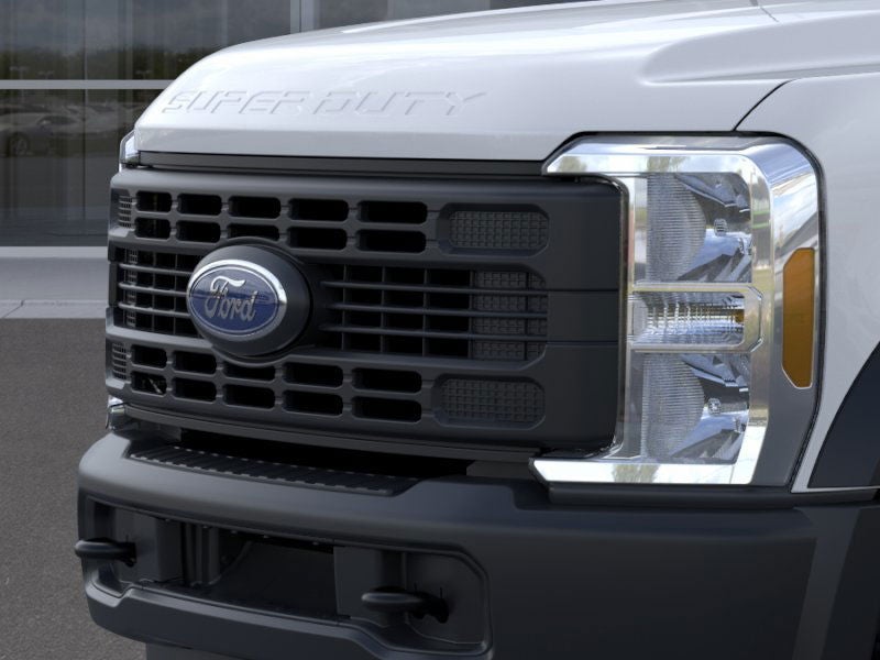 2025 Ford Chassis Cab F-550® XL