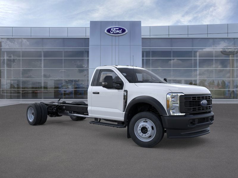 2025 Ford Chassis Cab F-550® XL