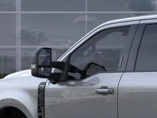 2025 Ford Super Duty F-250® Lariat® Black Widow