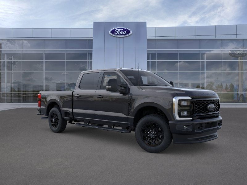 2026 Ford Super Duty F-350® XLT