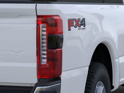 2026 Ford Super Duty F-350® XLT