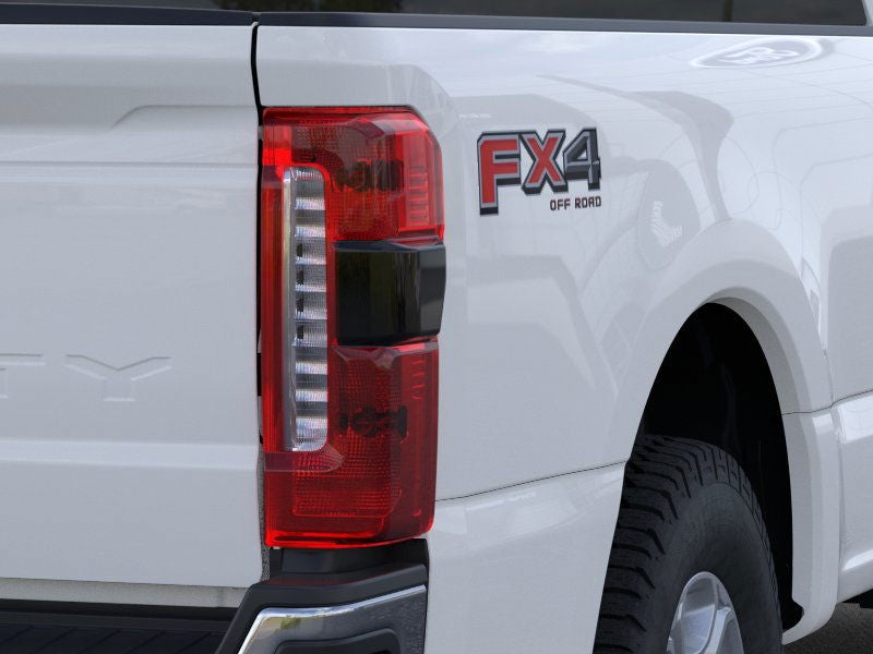 2026 Ford Super Duty F-350® XLT