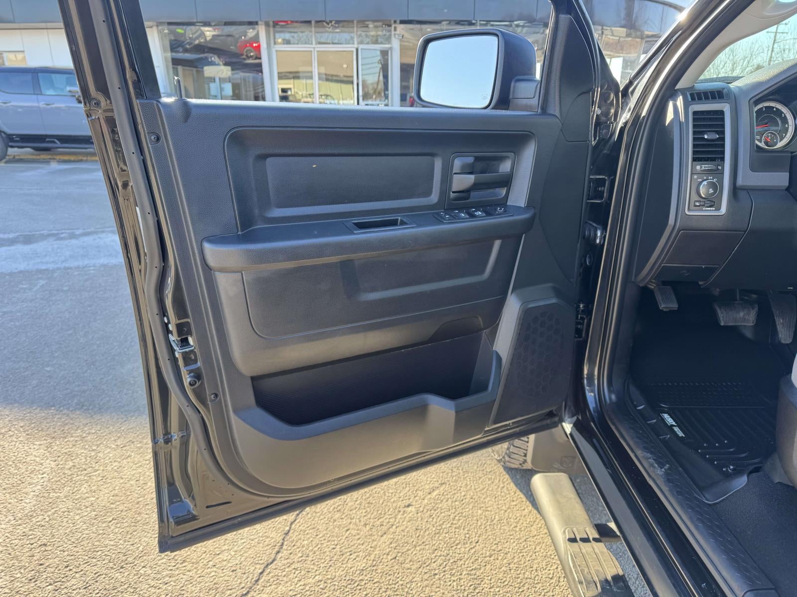 2016 RAM 1500 Express