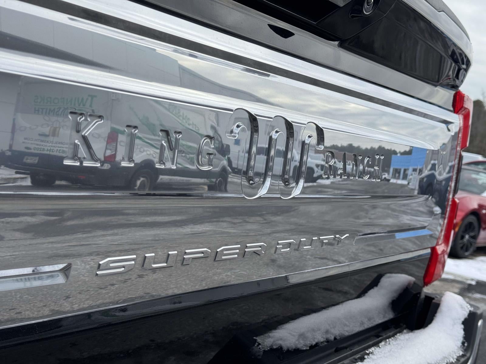 2023 Ford F-450SD King Ranch DRW