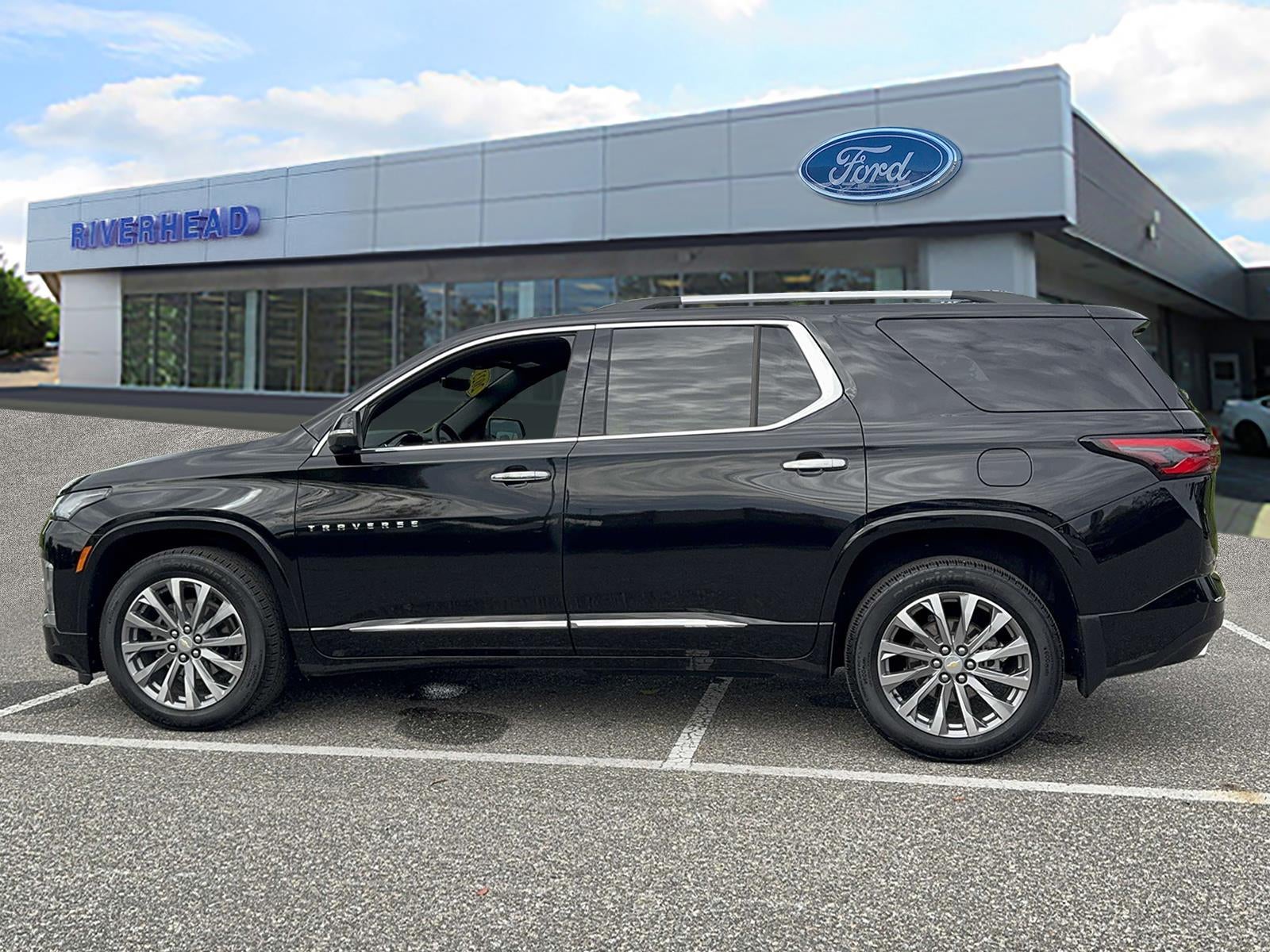 2023 Chevrolet Traverse Premier