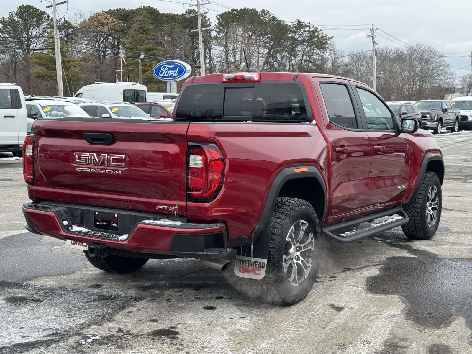 2024 GMC Canyon AT4