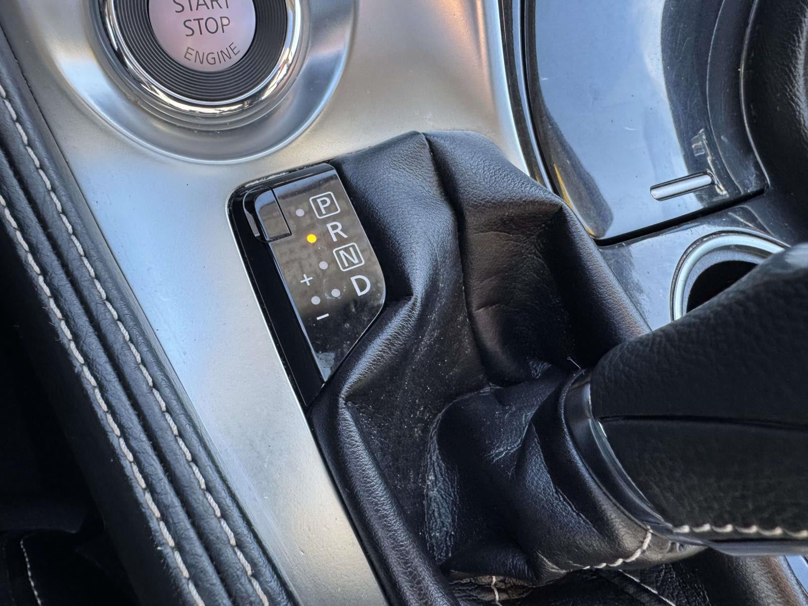 2023 Nissan Maxima Platinum