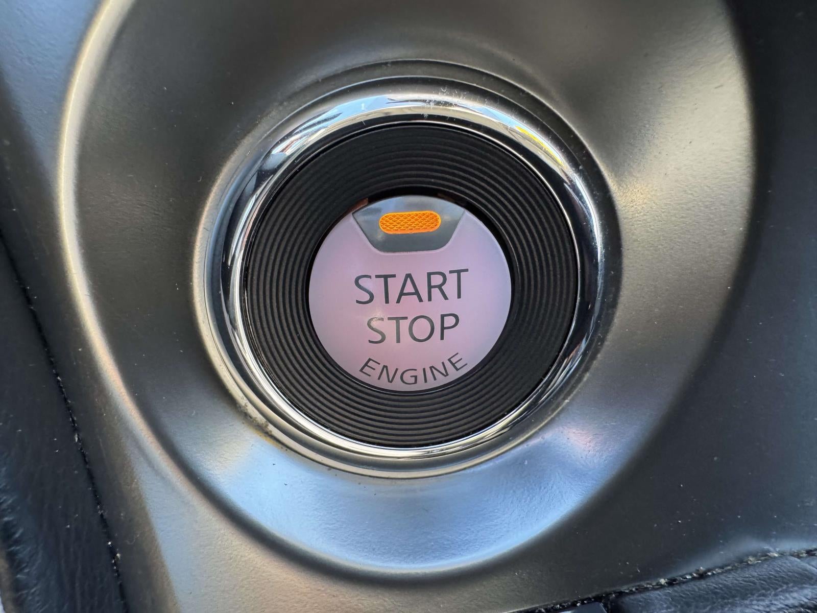 2023 Nissan Maxima Platinum