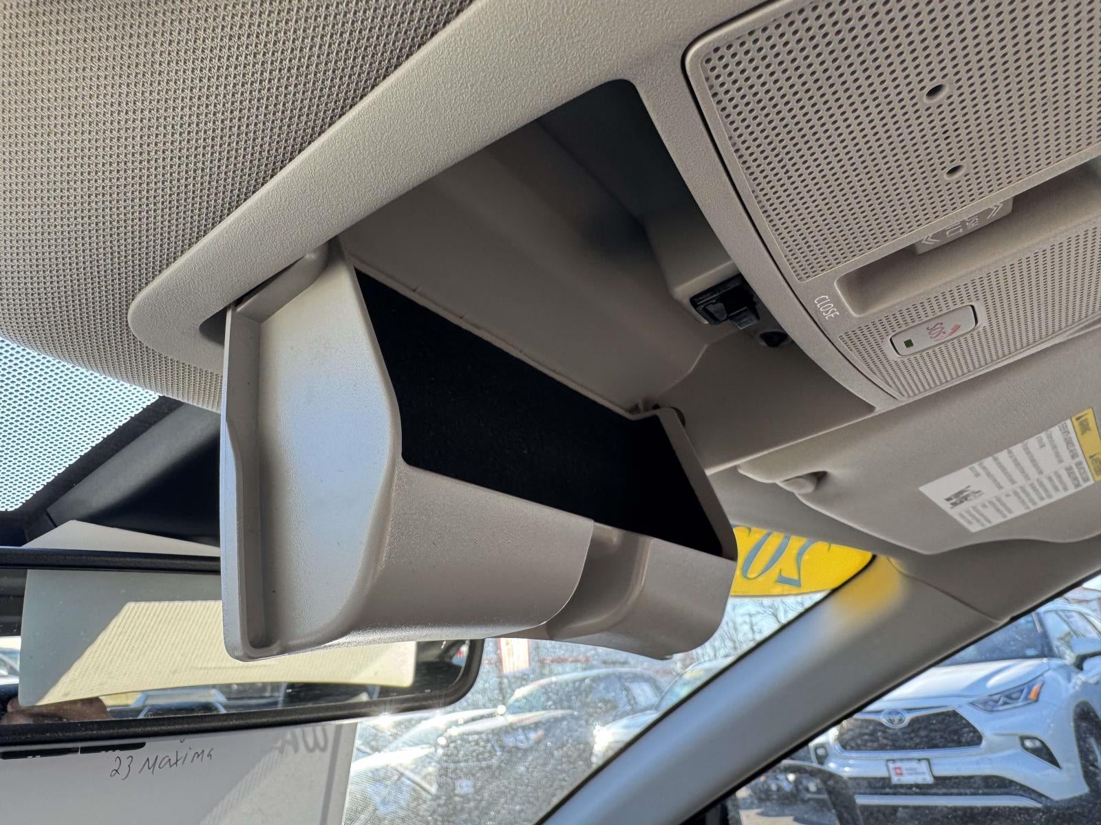 2023 Nissan Maxima Platinum