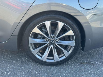 2023 Nissan Maxima Platinum