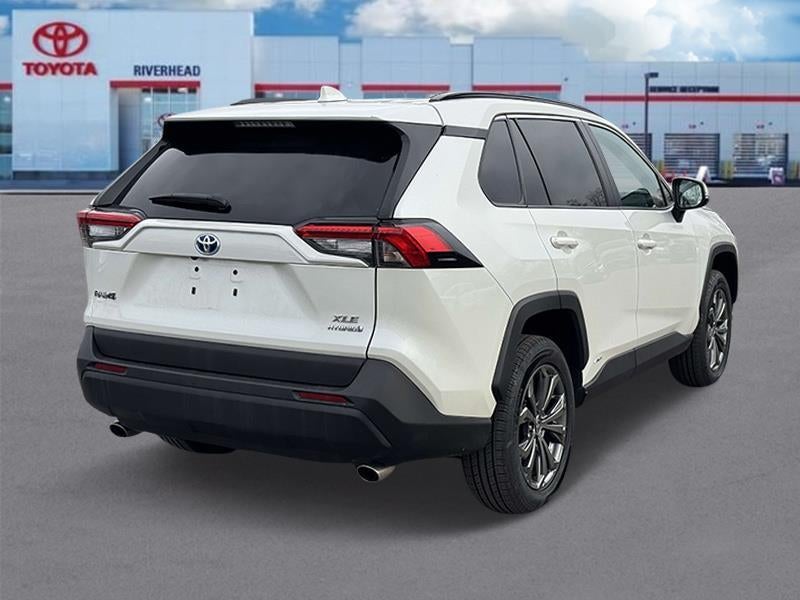 2022 Toyota RAV4 Hybrid XLE Premium