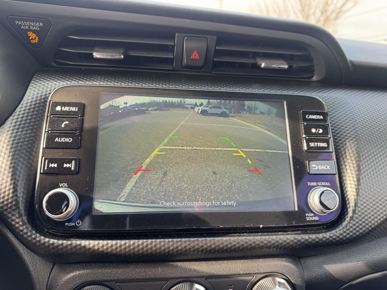 2023 Nissan Kicks SV