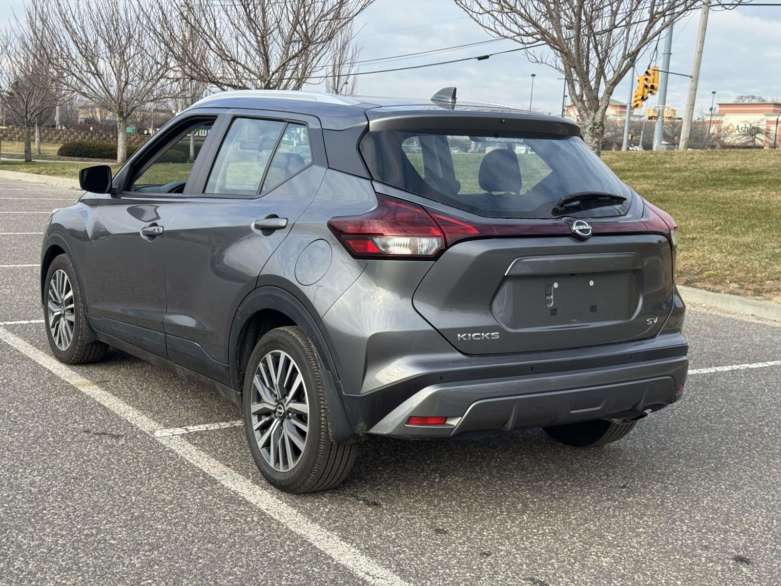 2023 Nissan Kicks SV