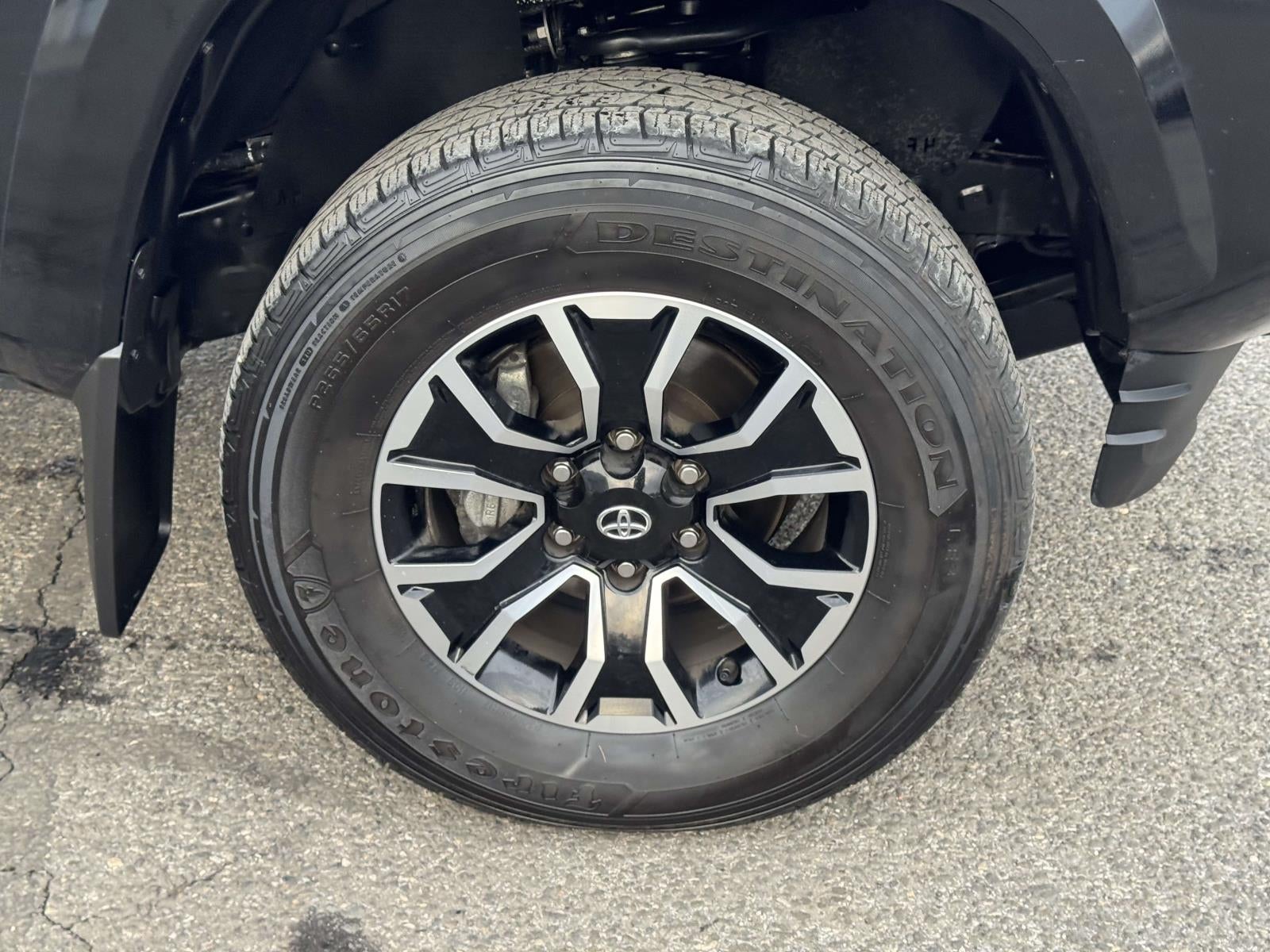 2023 Toyota Tacoma TRD Sport V6