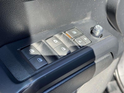 2022 Toyota Tacoma SR V6