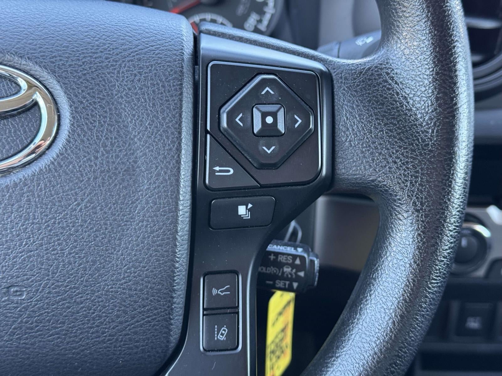 2022 Toyota Tacoma SR V6