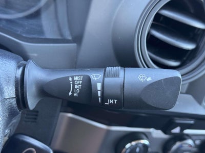 2022 Toyota Tacoma SR V6