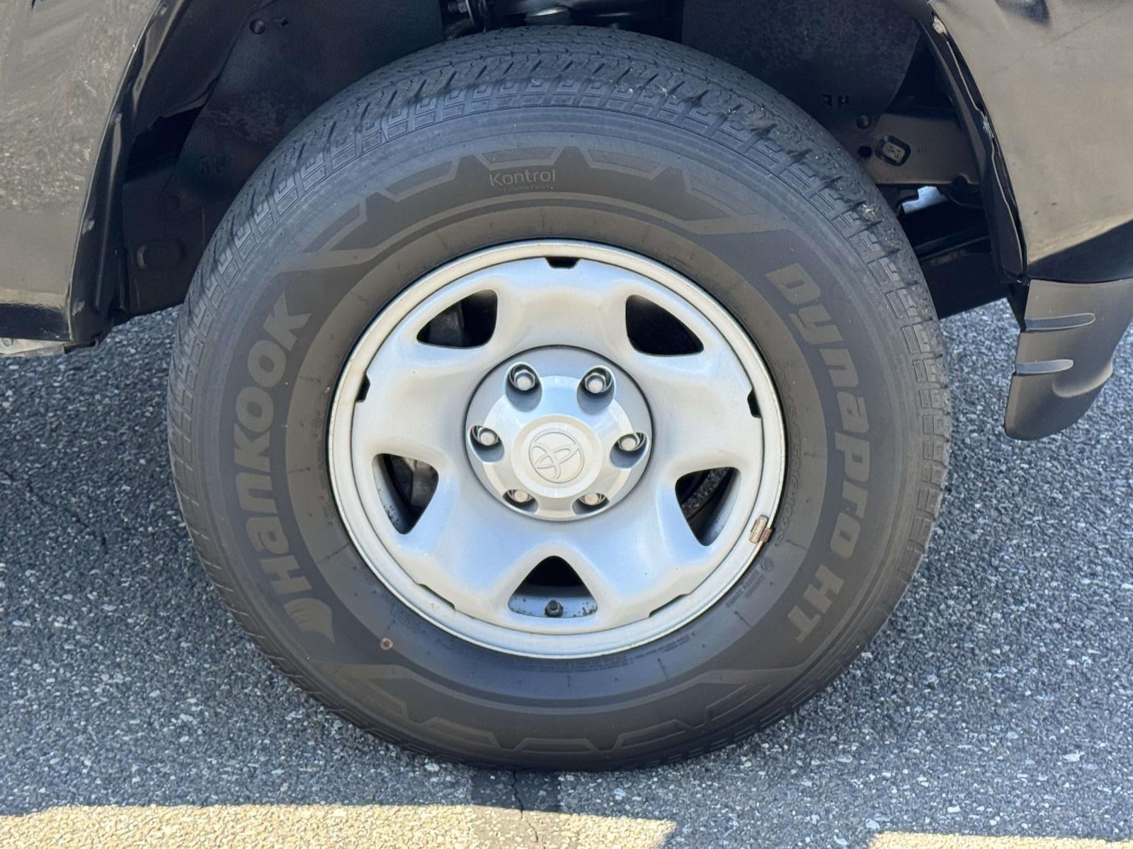 2022 Toyota Tacoma SR V6