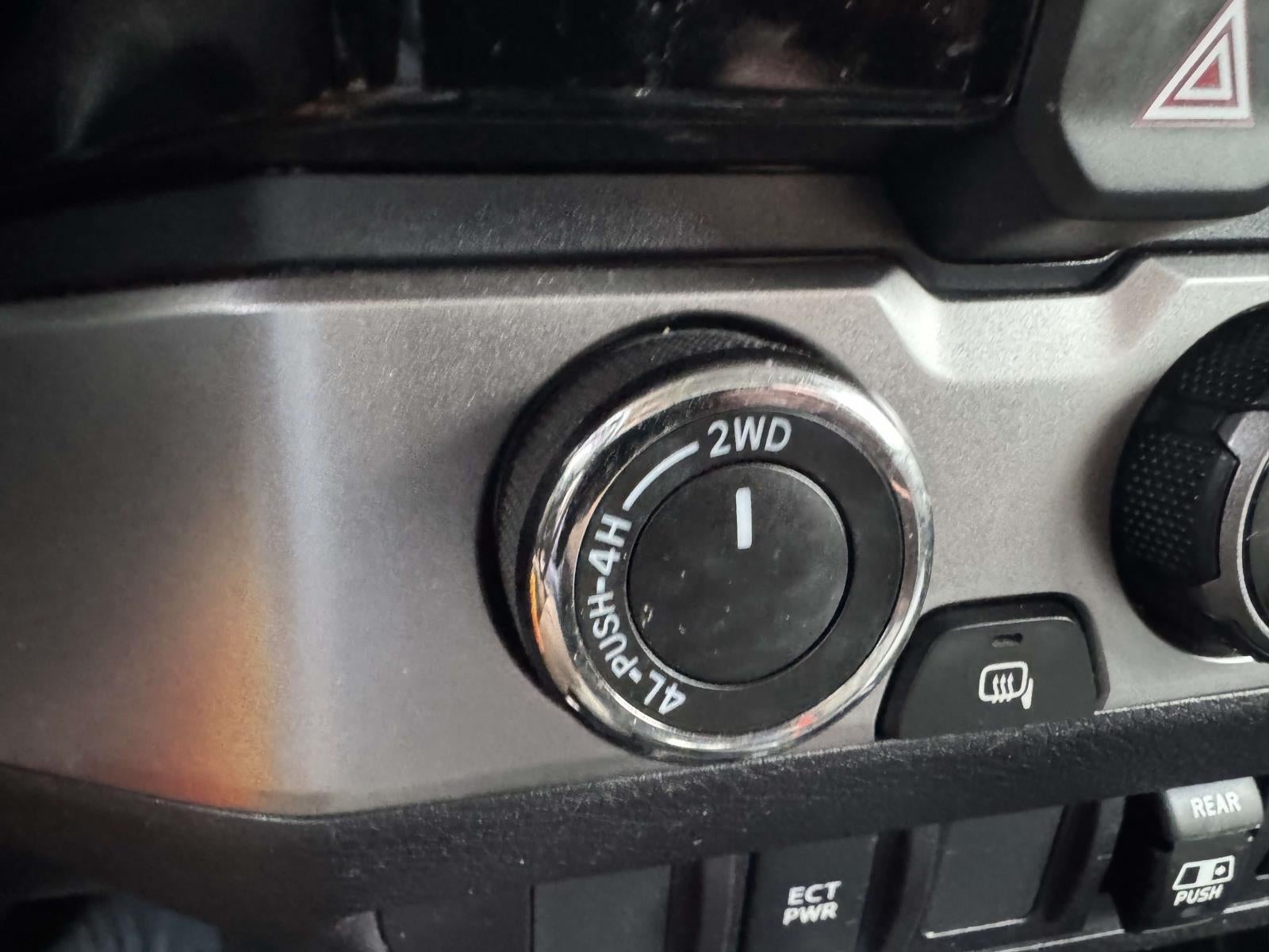 2018 Toyota Tacoma SR5 V6