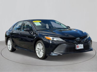 2020 Toyota Camry Hybrid XLE
