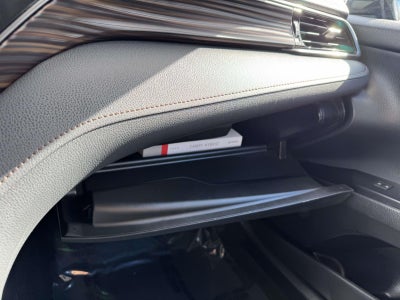 2020 Toyota Camry Hybrid XLE