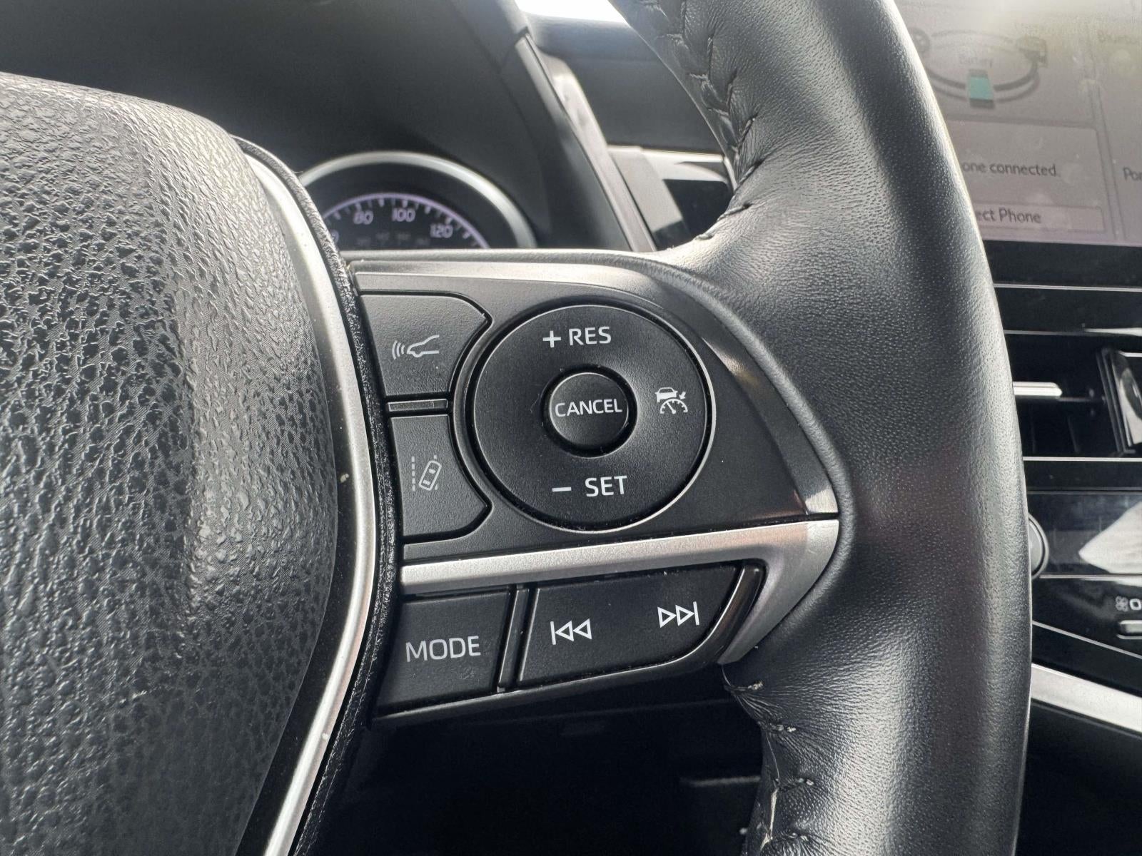 2021 Toyota Camry Hybrid XLE