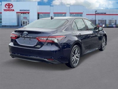 2021 Toyota Camry Hybrid XLE