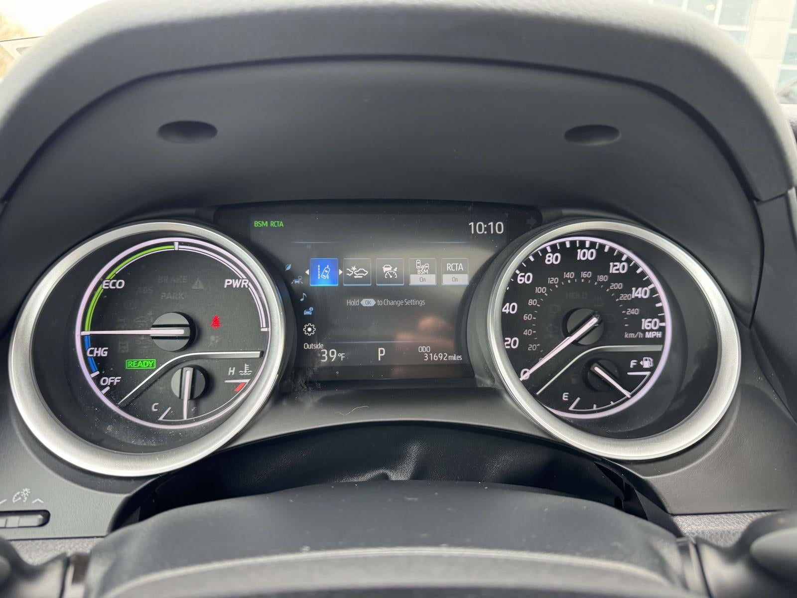 2023 Toyota Camry Hybrid XLE