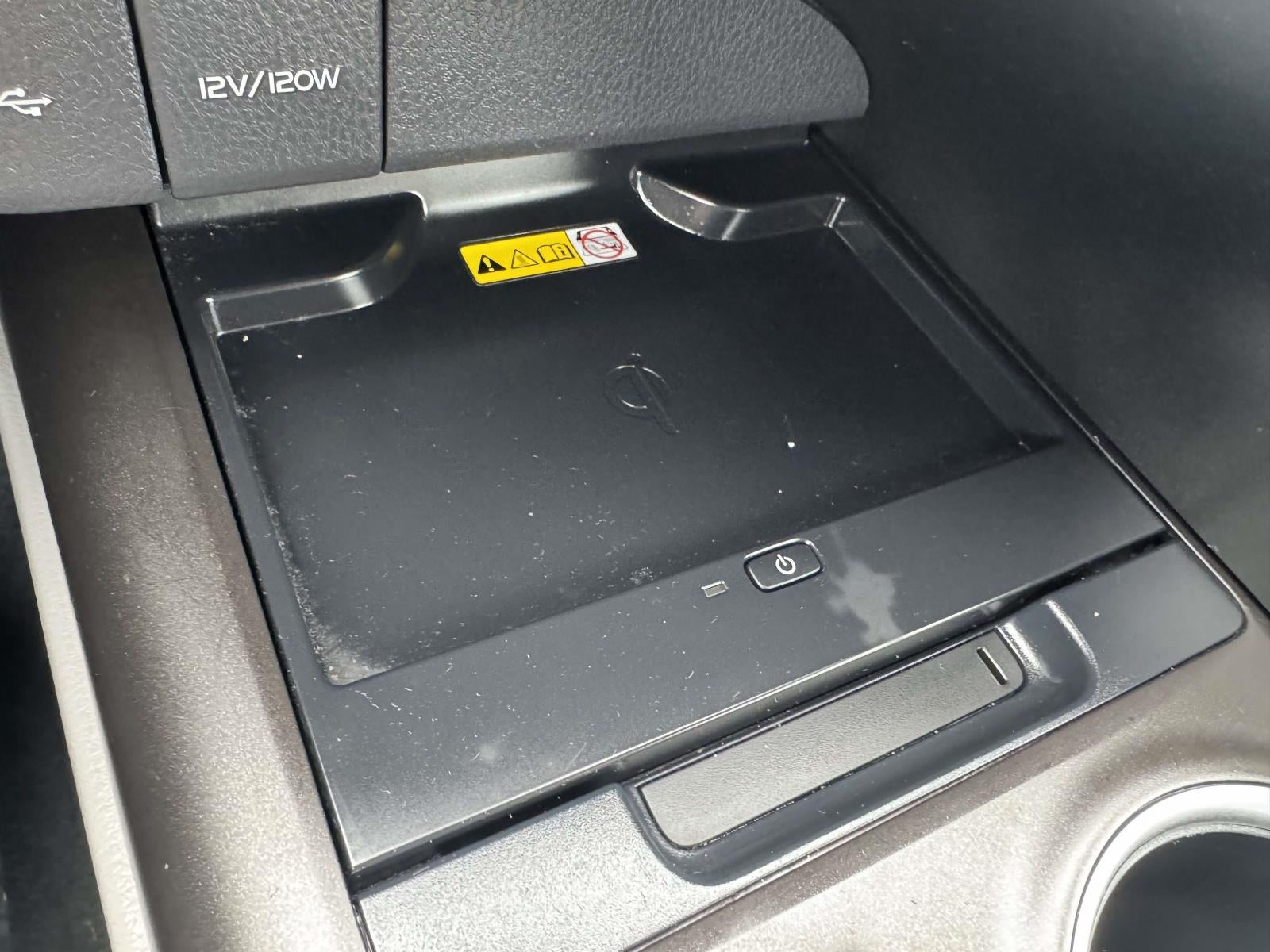 2023 Toyota Camry Hybrid XLE