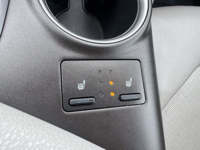 2023 Toyota Camry Hybrid XLE