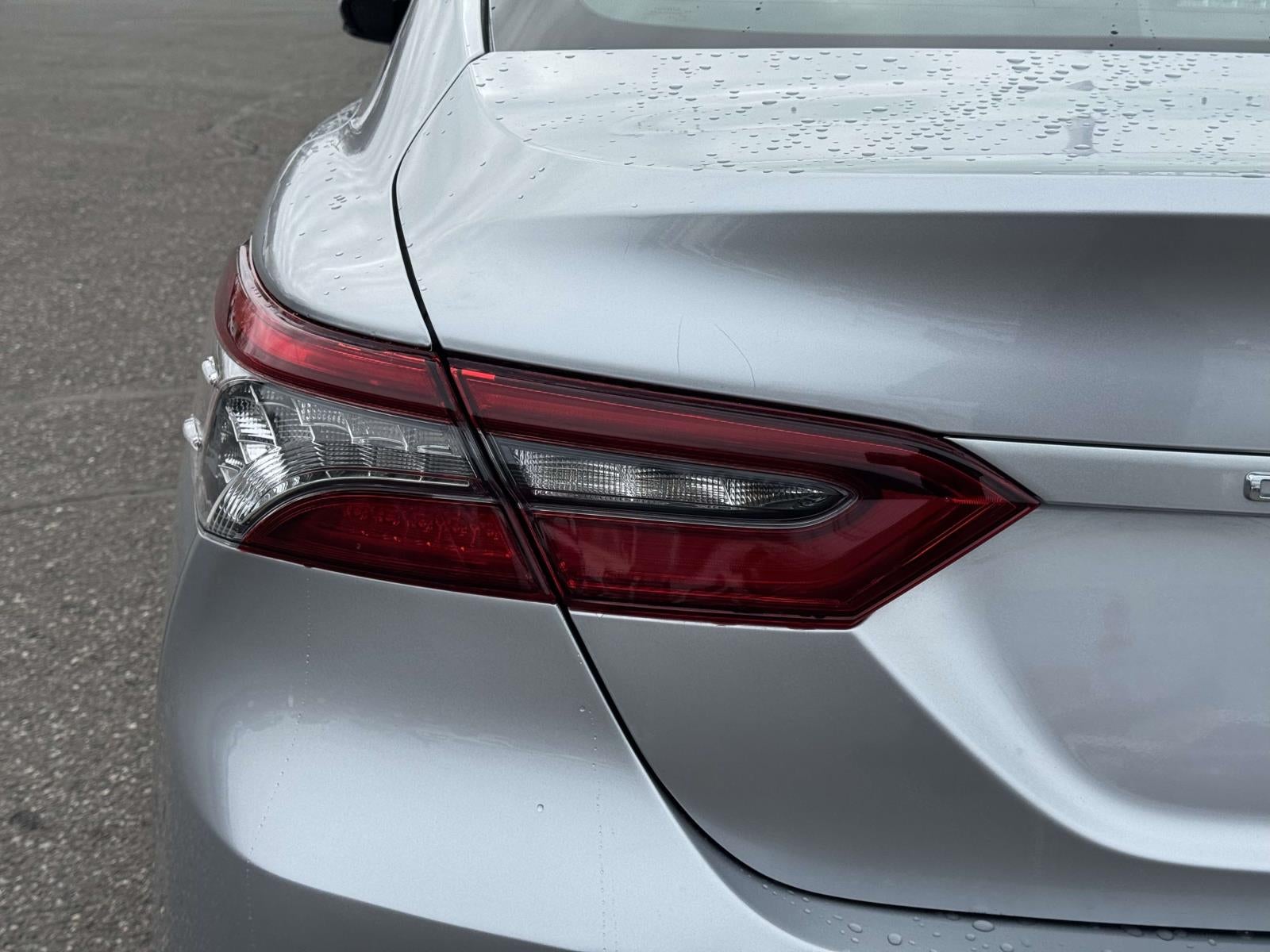 2023 Toyota Camry Hybrid XLE