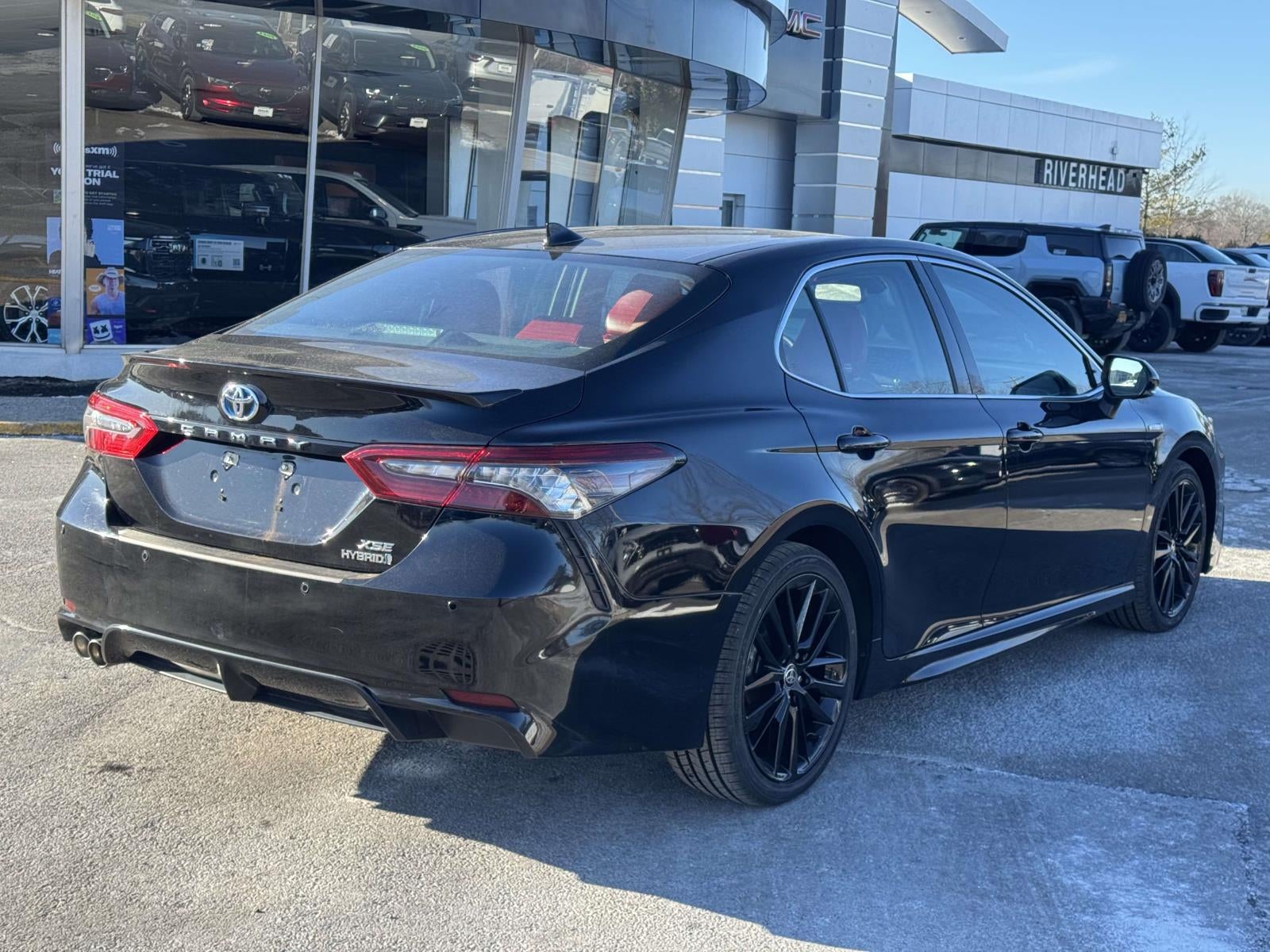2021 Toyota Camry Hybrid XSE