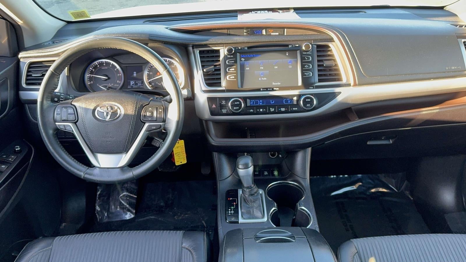 2016 Toyota Highlander LE V6