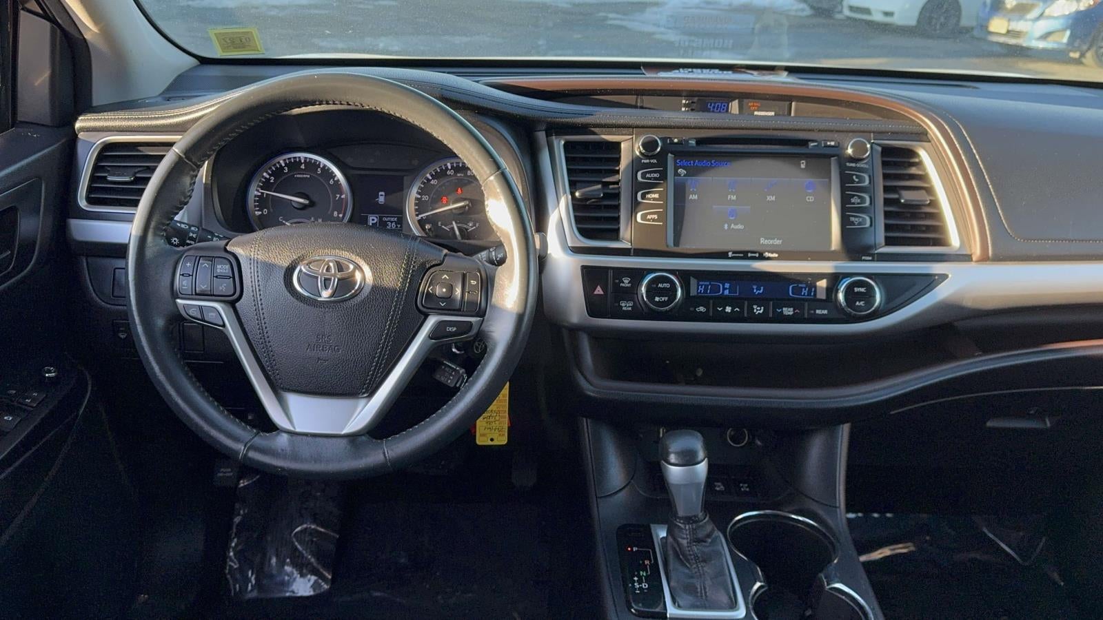 2016 Toyota Highlander LE V6